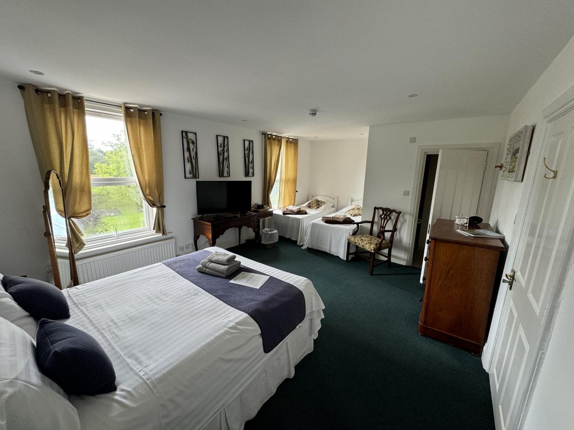 Hookwood Lodge London Gatwick Horley Room photo