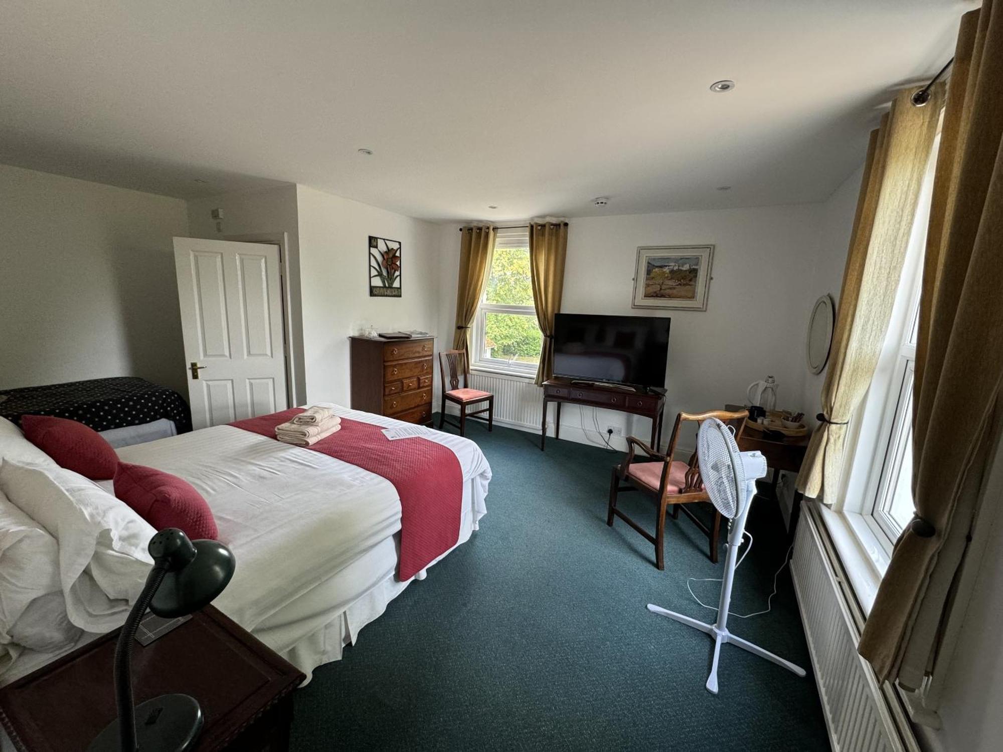 Hookwood Lodge London Gatwick Horley Room photo