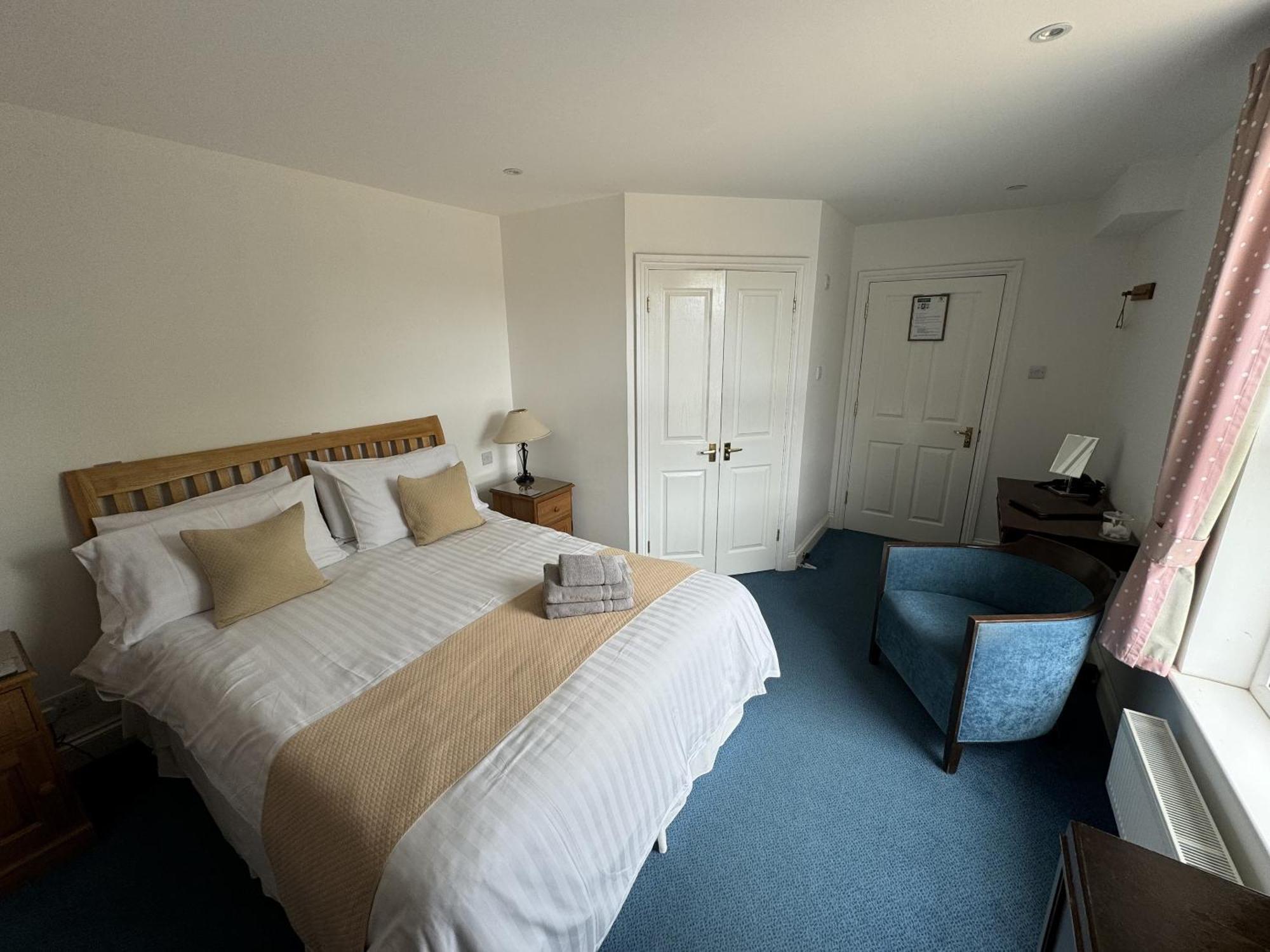 Hookwood Lodge London Gatwick Horley Room photo